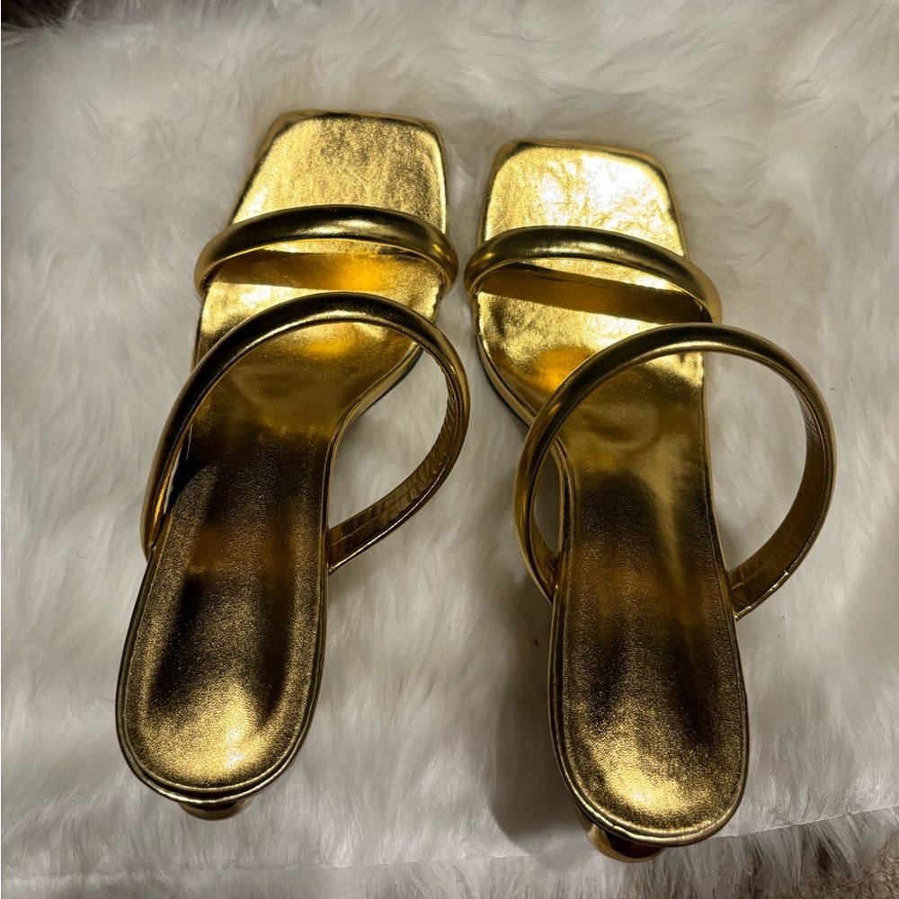 2” heeled sandals